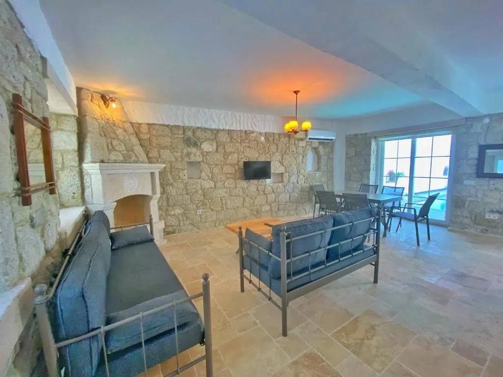 Gk House Villa Alacati